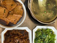 -山里人家土菜馆(茅山店)