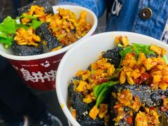 -黑色经典臭豆腐·湖南特产(坡子街店)