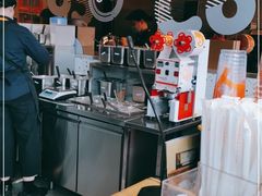 大堂-CoCo都可(八达商城店)