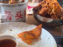 -喇喇排骨火锅·传统韩式脊骨汤(望京西园总店)