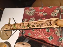 -刘姐啤酒鱼民族演艺餐厅(西街总店)
