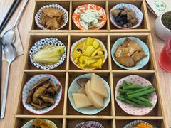 -轻蔬不用等·素食(江苏路店)