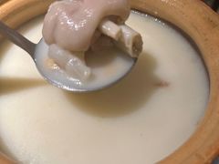 -麻六记(凤凰汇店)