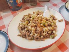 -洪霞餐馆·川菜·鲜货现炒(两江春城店)