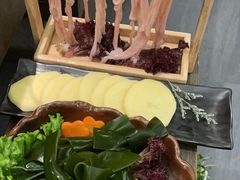 -湊湊火锅·茶憩(打浦桥日月光店)