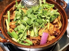 -胡须佬鸡煲四季火锅(海雅缤纷城店)