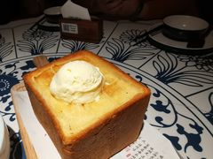 -绿茶餐厅(同成街华联店)