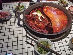 -董眼镜火锅(洪崖洞总店)