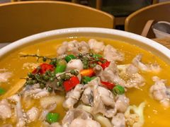 鲜椒酸汤蛙-名联汀州里·客小馆(世欧店)