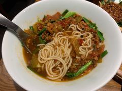 招牌小锅米线-一坐一忘云南菜(嘉里中心店)