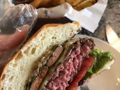 鹅肝牛肉汉堡-Cooking Man(中懋天地店)