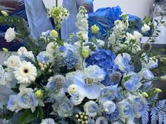 -亭亭鲜花店(中山北路店)