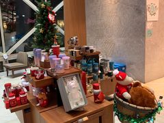 零售区-星巴克(深圳音乐厅店)