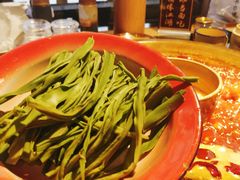 -王婆乔鲜鱼自助火锅(蜀汉路店)