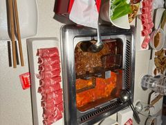 -海底捞火锅鲜切牛肉主题店(长寿路店)