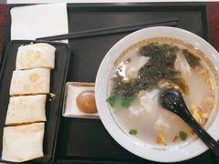 早餐鲜肉小馄饨-永和大王·现磨豆浆·卤肉饭(九亭SH085店)