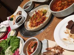 -萨拉伯尔水源素问店·韩国宫廷料理(人民路店)
