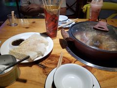 -小小河边鱼(天润城店)