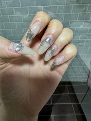 -猪猪女孩日式美睫美甲