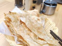 葱花油饼-方中山胡辣汤(西安高新区店)