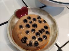 抖臀奶茶冻-卤校长重庆老火锅(南岗万达店)