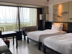 -三亚湾海居铂尔曼度假酒店