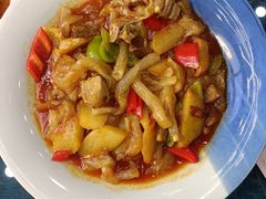 -三江源美食城