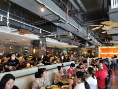 大堂-大头虾越式风味餐厅(光明广场店)