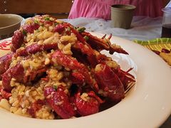 -肥肥虾庄·金牌油焖大虾(杨园滨江时代walk店)