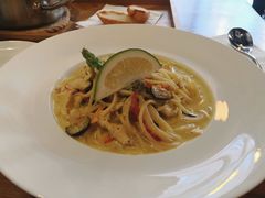 青咖喱鸡肉意面-UPPER KITCHEN(延安路店)