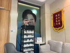 -上海仁爱医院口腔科 · 种植
