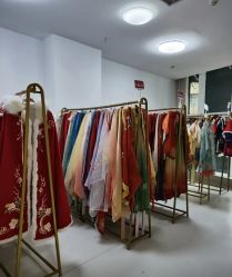 -支流映画摄影·汉服妆造跟拍(本宫来了银泰店)