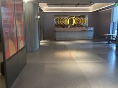 -桔子酒店(上海西藏北路地铁站店)