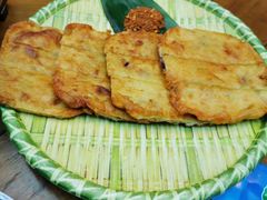 漫步丽江洋芋粑粑-雀舞云南菜(天津天河城购物中心店)