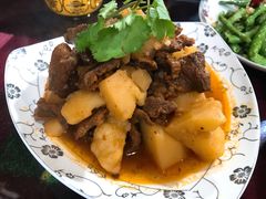 土豆牛肉-口口香小吃店