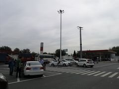 -窦店服务区-停车场
