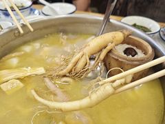 -朴小妹人参鸡汤火锅(长白山万达店)