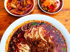 -牛师傅牛肉面(尚隆路店)