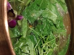 -牛村来人潮汕牛肉火锅(西单店)