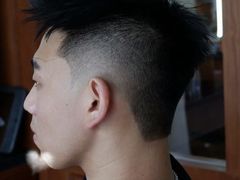 -鸿通城购物中心