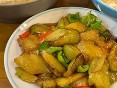 地三鲜-鹤乡东北菜(崮山路店)