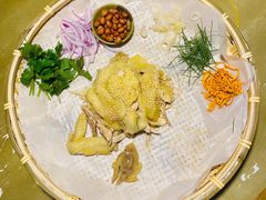 筲箕黄金捞鸡-花溪雨·森林餐厅(石基店)