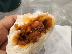 -白玉兰食品甜凤店(合生汇店)
