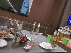 -密苏里·吖咪KTV火吧