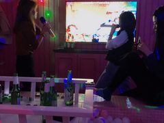 -范特西FANTASY量贩式KTV(民主广场店)