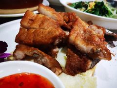 -鲤鱼塘农家山庄