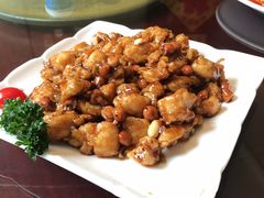 -金牌餐厅·天津菜·八珍豆腐·老爆三(瓷房子店)