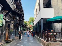 -星巴克臻选(成都宽窄巷子店)