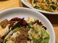 -关东小磨东北菜(上海长风大悦城店)