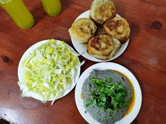 -宝瑞门钉肉饼店